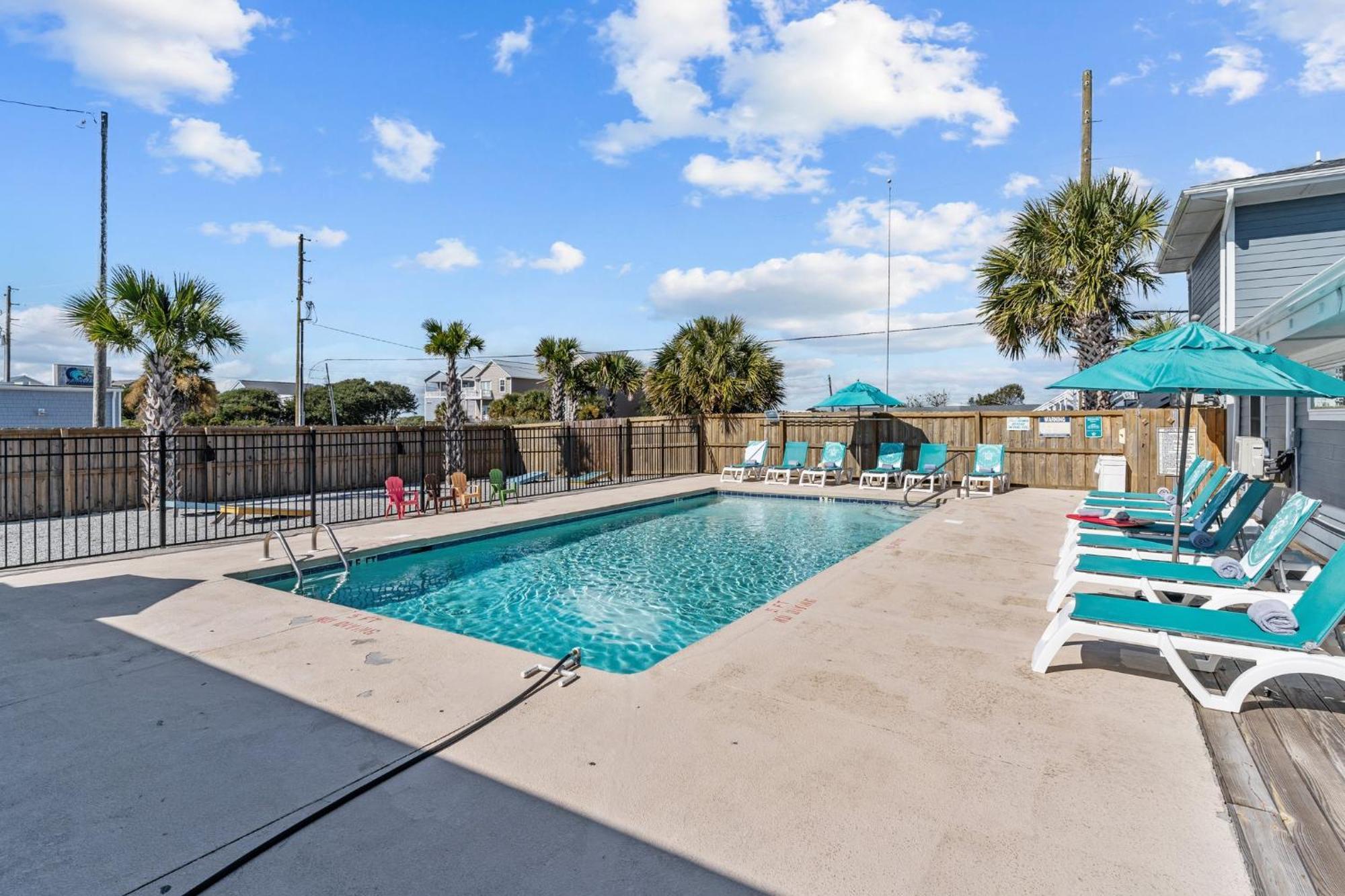 Loggerhead Inn And Suites Surf City Zewnętrze zdjęcie