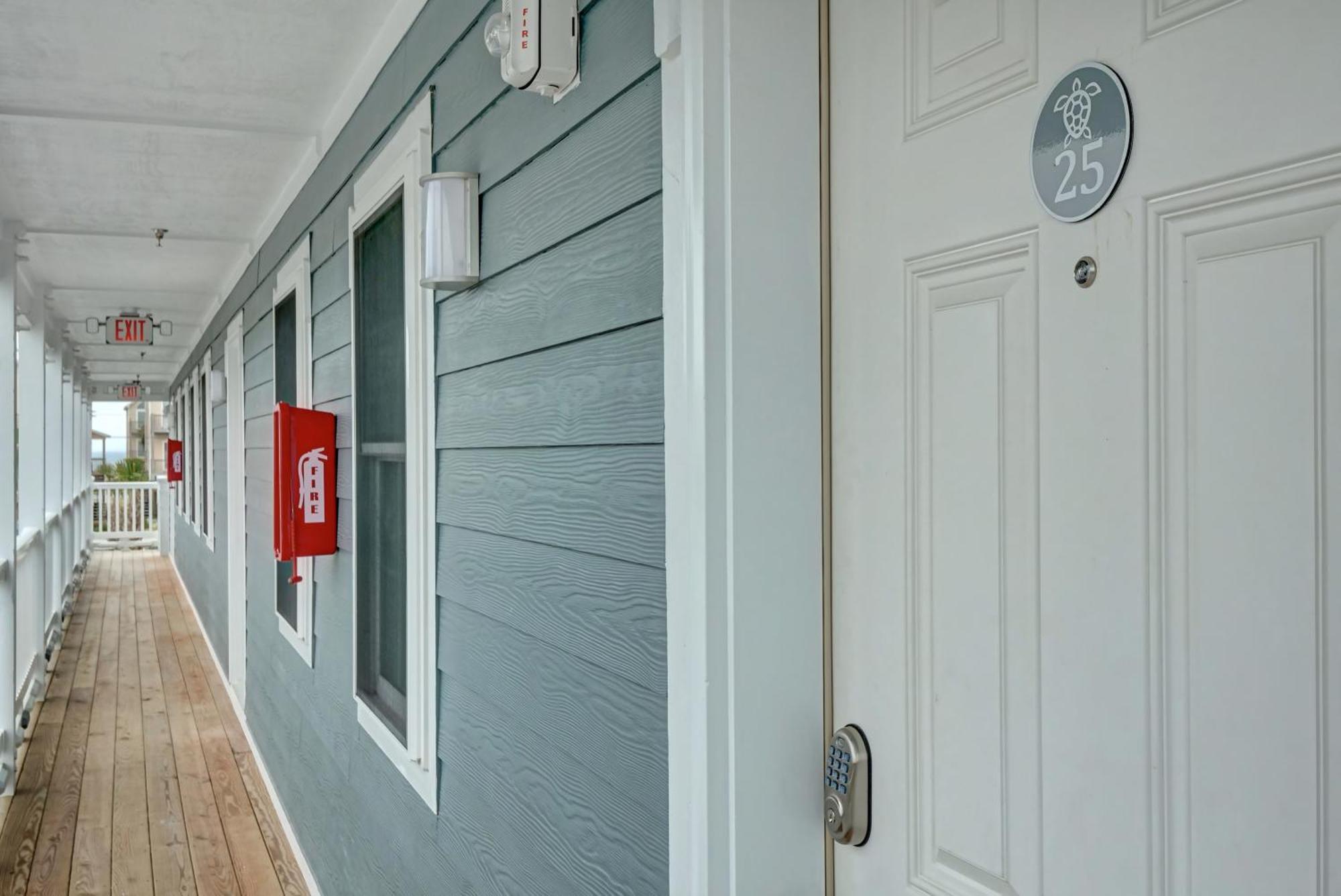 Loggerhead Inn And Suites Surf City Zewnętrze zdjęcie